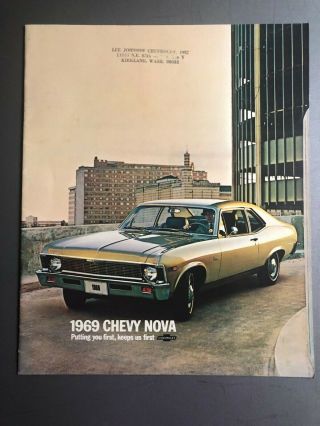 1969 Chevrolet Nova Showroom Sales Brochure Rare Awesome L@@k