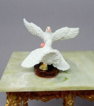 Vintage Victorian Dove Sculpture Dollhouse Miniature 1:12 3