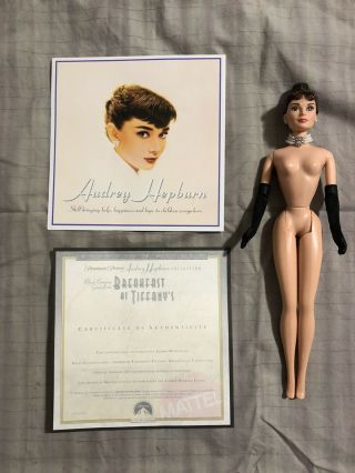 1998 Mattel Audrey Hepburn Breakfast At Tiffany’s Holly Barbie Doll Nude Gloved