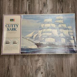 1974 Revell H - 399 Cutty Sark Clipper Ship Model 1/96 Scale (rare/vintage)