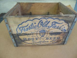 Rare Antique Vintage Frostie Root Beer Wooden Soda Crate Delaware Bottling Smy 1