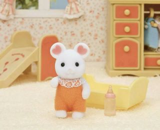 Calico Critters Sylvanian Families Marshmallow Mouse Baby Albert Epoch Flair