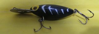 Vintage Storm Thin Fin Hot - N - Tot Fishing Lure 3 - 1/2 Inches Overall Black/ White