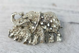 Vintage Sterling Silver 925 Elephants Brooch Pin Diamond Cut Pretty Luxury