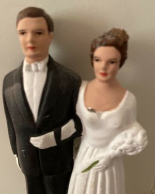 Vintage Antique Chalk Plaster Wedding Cake Topper Bride And Groom 4 1/8” 2