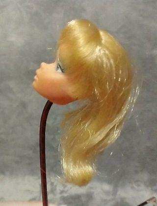 vintage 1970s SWEET SIXTEEN BARBIE doll head blonde VGC 2