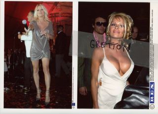 Sexy Busty Pamela Anderson Rare Candids 2 Press Photos 3