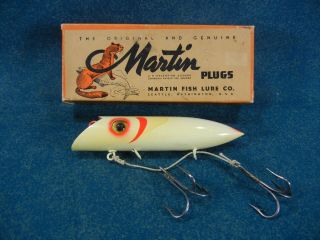 Vintage Martin Wooden Salmon Fishing Lure Red And Cream Color 4 1/2 " Long Nib