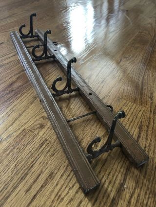 Antique Painted Wood Wall Mount Hat Coat Rack W/ 4 Swing - Out Metal Hooks 21 1/4”