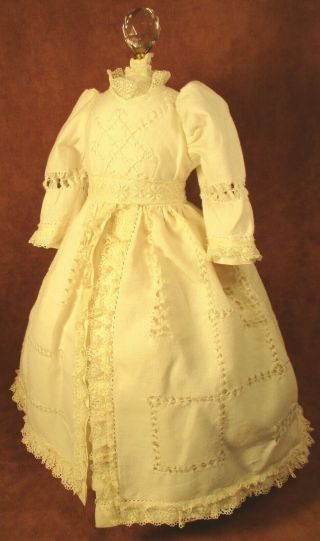 Vintage Doll Dress For 16 " - 17 " Bisque Doll - Ivory Cotton W/lace & Ruffles