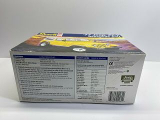 Revell 1:24 Scale 1977 Jeep CJ - 7 Renegade 2 ' n1 Boxed Model Kit 2