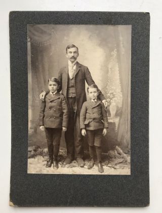 Cabinet Card Father & Sons Antique Photo 1903 Identified Fashion Maine Family
