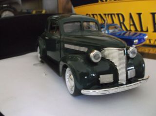 1939 Chevrolet Diecast Hot Rod Coupe 1/24 Scale.