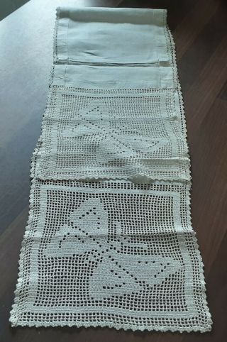 Vintage White Cotton & Crochetd Lace Table Runner - Butterfly