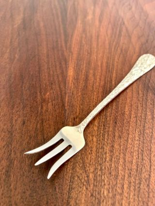 LARGE STIEFF CO.  STERLING SILVER SEAFOOD / COCKTAIL FORK 5 3/4 
