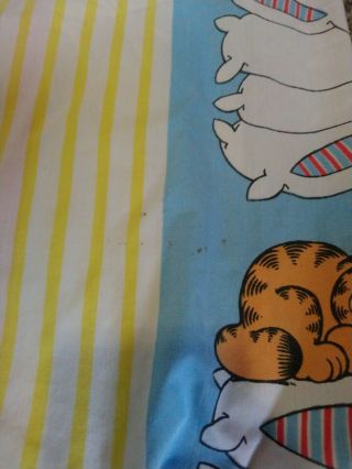 Vintage 1978 Garfield Twin Flat Bed Sheet Sleeping Cat Red Yellow Blue 3