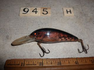 T0945 H Vintage Bomber Model A Screw Tail Crawdad Fishing Lure