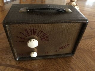 Vintage Rare John Meck Wood Tube Portable Battery Powered Radio