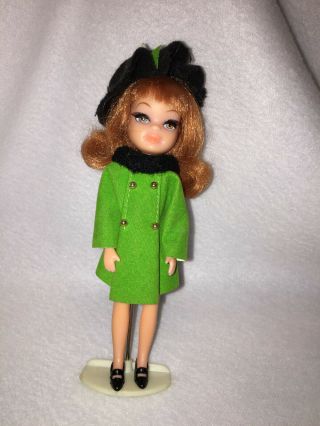 Vintage 1967 Uneeda Tiny Teen Winter Time Doll 5 " Green Coat,  Black Hat