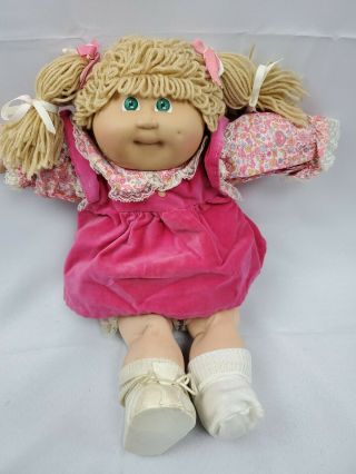 Cabbage Patch Kid Girl Blond Pig Tails Green Eyes Vintage 84 W/birth Cert