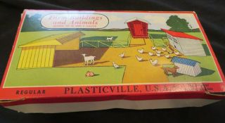 Very Rare Plasticville O Ga.  1617 White Animals,  Farm Buildings,  Opaque Red