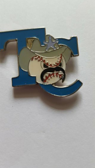 Vintage Western Independent League Tri City Posse Lapel Pin Rare Hat Trading