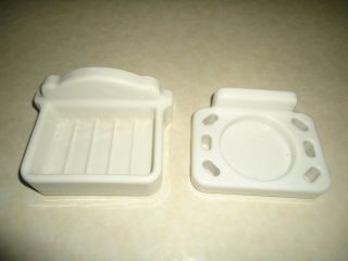 2pc Vtg Ceramic Bathroom Soap Dish Toothbrush Tumbler Cup Holder Wallmount