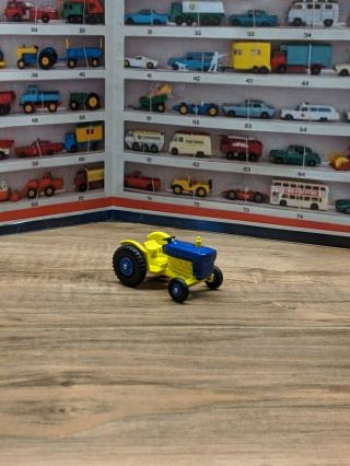 Matchbox Lesney ^ Rare 39C FORD TRACTOR Custom edition - REVERSED COLORS 2