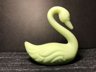 Fenton Handmade Green Custard Glass Swan Vintage Antique