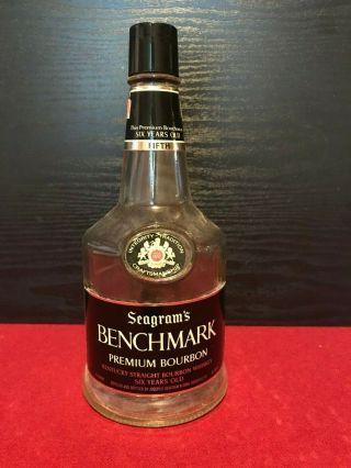 Vintage Seagrams Benchmark Premium Bourbon Imported Empty Bottle Rare 86 Proof