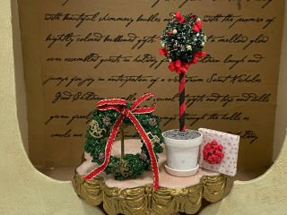 Vintage Miniature Dollhouse Artisan Christmas Decor Wreath Topiary Wrapped Gift