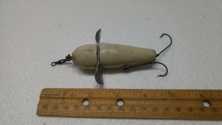 Vintage Unmarked Globe Style Rotary Head Wood Fishing Lure No Eye L@@k