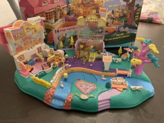 1996 Polly Pocket Magical Movin Pollyville Complete