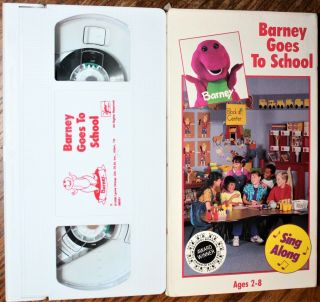 Barney Goes To School: Sing Along (vhs) Purple Dinosaur,  Backyard Gang.  Vg.  Rare