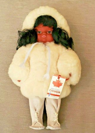 9.  5 " - - Vintage Hand - Made Canadian Inuit Indian Finecraft Lamb Fur Eskimo Doll