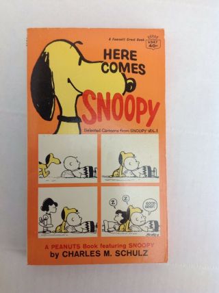 1958 Peanuts Here Comes Snoopy Comic Strip Book - Schulz - Fawcett Library Rare