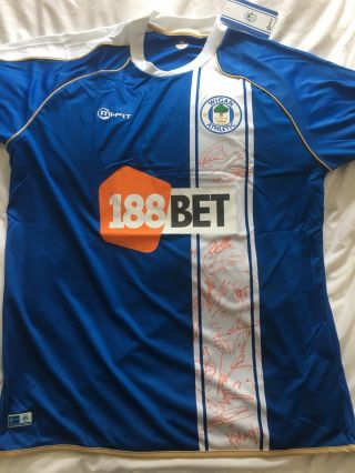 Rare Wigan Athletic 2010/11 Home Shirt Xl Signed By Most 2011 Squad Bnwt