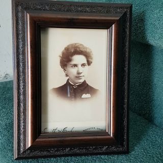 Antique Kappa Alpha Theta Sorority Framed 1885 Member Photo W/pin Badge - Wow