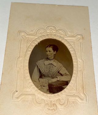 Antique Victorian American Civil War Era Woman Choker Tintype Photo
