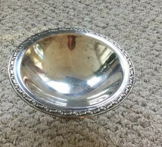 Vintage Oneida Silversmiths Pedestal Candy/nut Bowl Dish Silver Plated