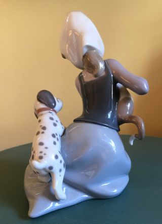 Lladro Rare Figurine “Cat Nap” Girl With Cat And Dog 5032 1979. 3