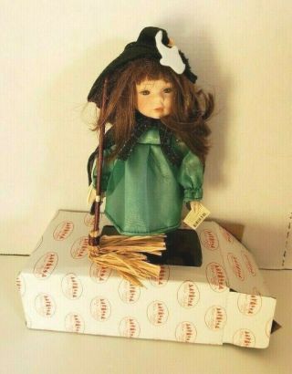 Show Stoppers Teenie Witch Collectible Porcelain Doll With Broom Rare Green