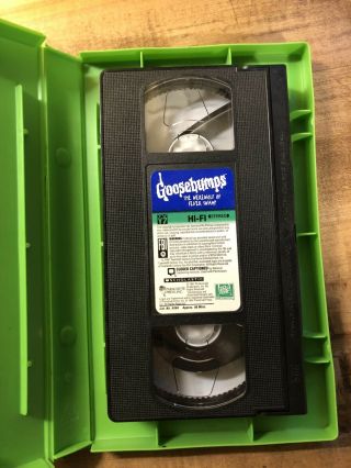RARE OOP GOOSEBUMPS WEREWOLF OF FEVER SWAMP CLAMSHELL VHS VIDEO RL STINE HORROR 3