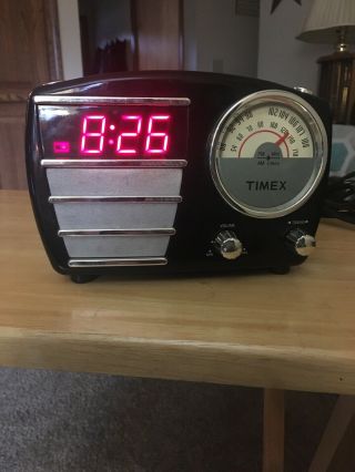Retro Black Timex T247b Alarm Clock Am/fm Radio