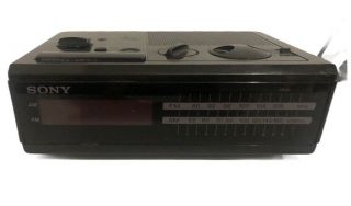 Sony Dream Machine Alarm Clock W/ Radio Am Fm Model Icf C5w
