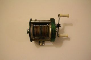 Vintage Bronson Green Hornet No.  2200 Fishing Reel