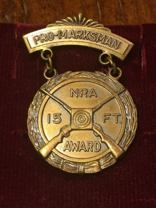 Vintage Rare Nra 15 Ft Pro - Marksman Sharpshooter Rifle Qualification Award Pin