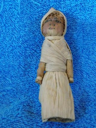 Vintage Folk Art Corn Husk Doll 4 "