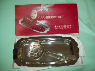 Vintage Wm Rogers Silverplate CRANBERRY SERVING SET Tray & Spoon 3