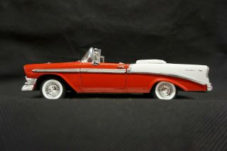 Jada Toys 1:24 Bigtime Muscle 1956 Chevy Bel Air Convertible Rare White Seats